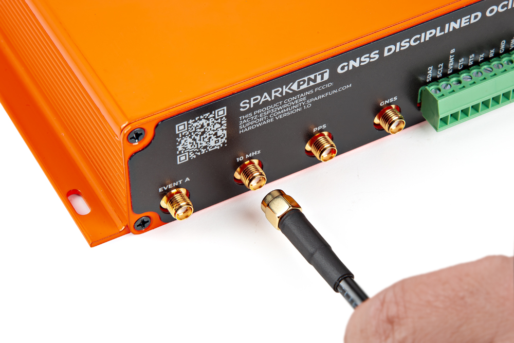 Connecting cable to 10MHz signal of the 